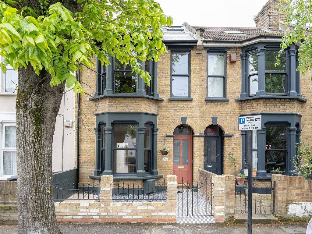 4 bed terraced house for sale in Malta Road, London E10, £900,000 Zoopla