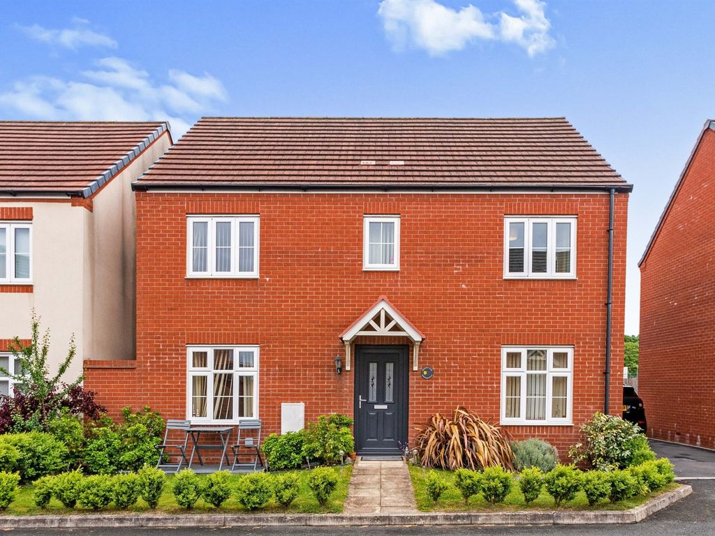 4 bed detached house for sale in Stryd Llanelli SA15 Zoopla