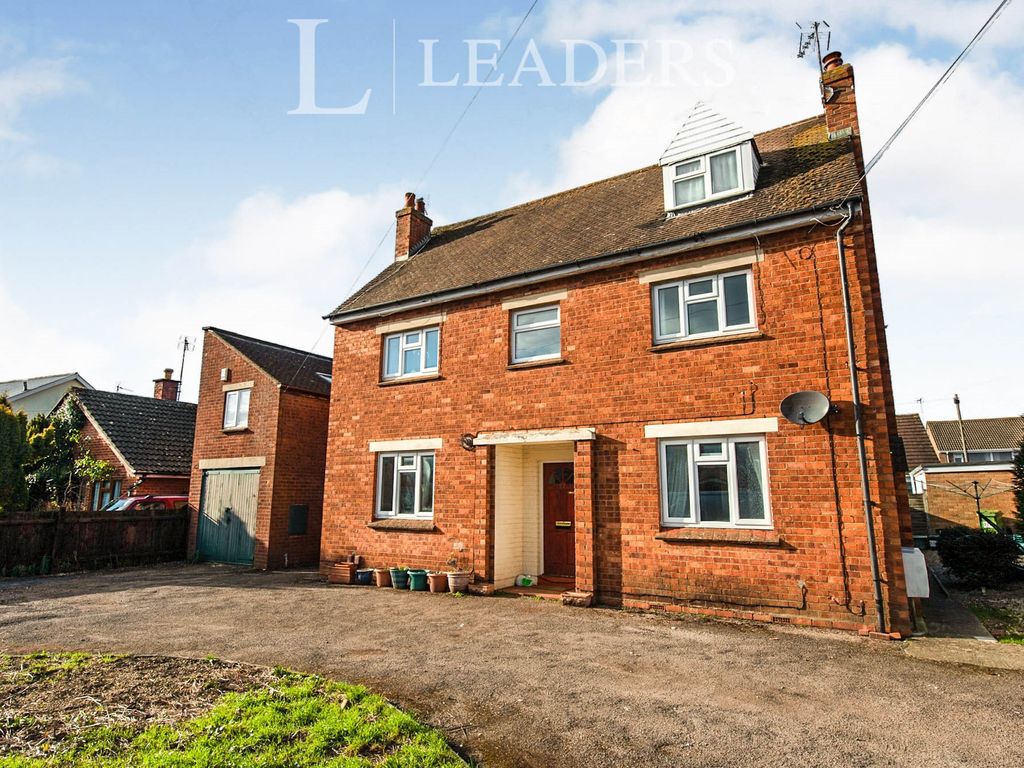 2 bed flat to rent in Rowanfield Road, Cheltenham GL51 Zoopla