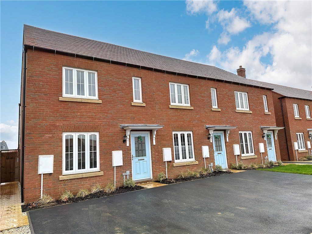 New home, 3 bed end terrace house for sale in Wisbech Road, Bicester, Oxfordshire OX26 Zoopla