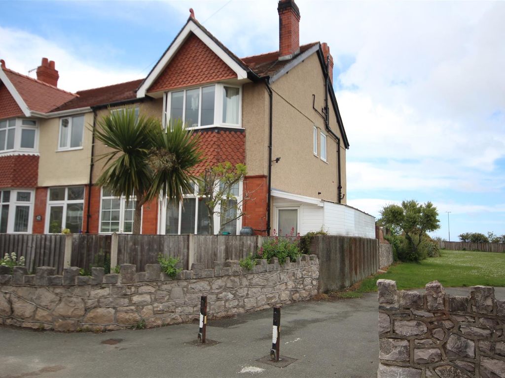 3 bed semidetached house for sale in Station Road, Old Colwyn, Colwyn