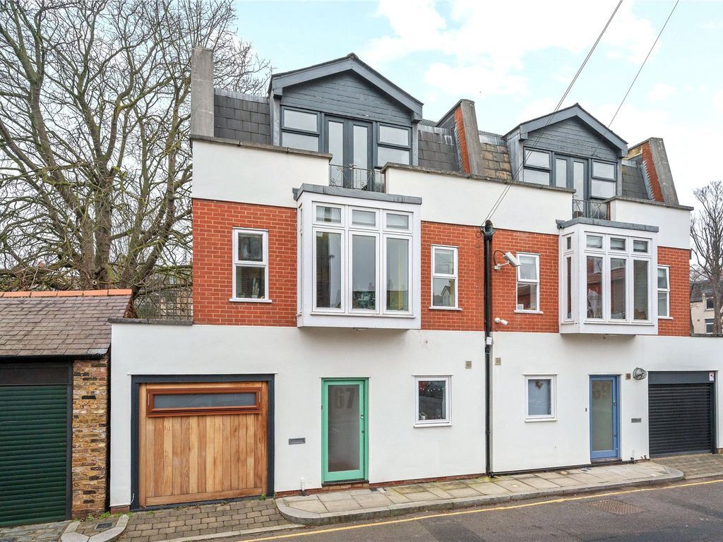 3 bed terraced house for sale in Corsica Street, Highbury, London N5