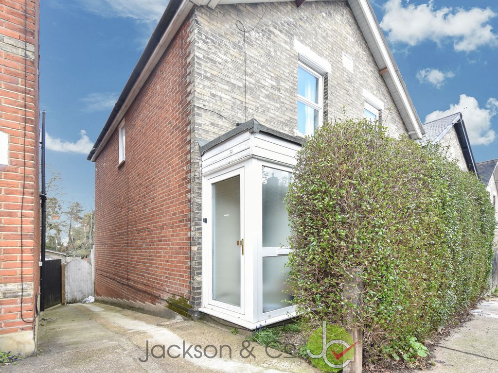 2 bed semidetached house for sale in Pownall Crescent, Colchester CO2