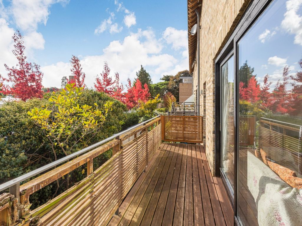 Bateman Mews, Cambridge, Cambridgeshire CB2  