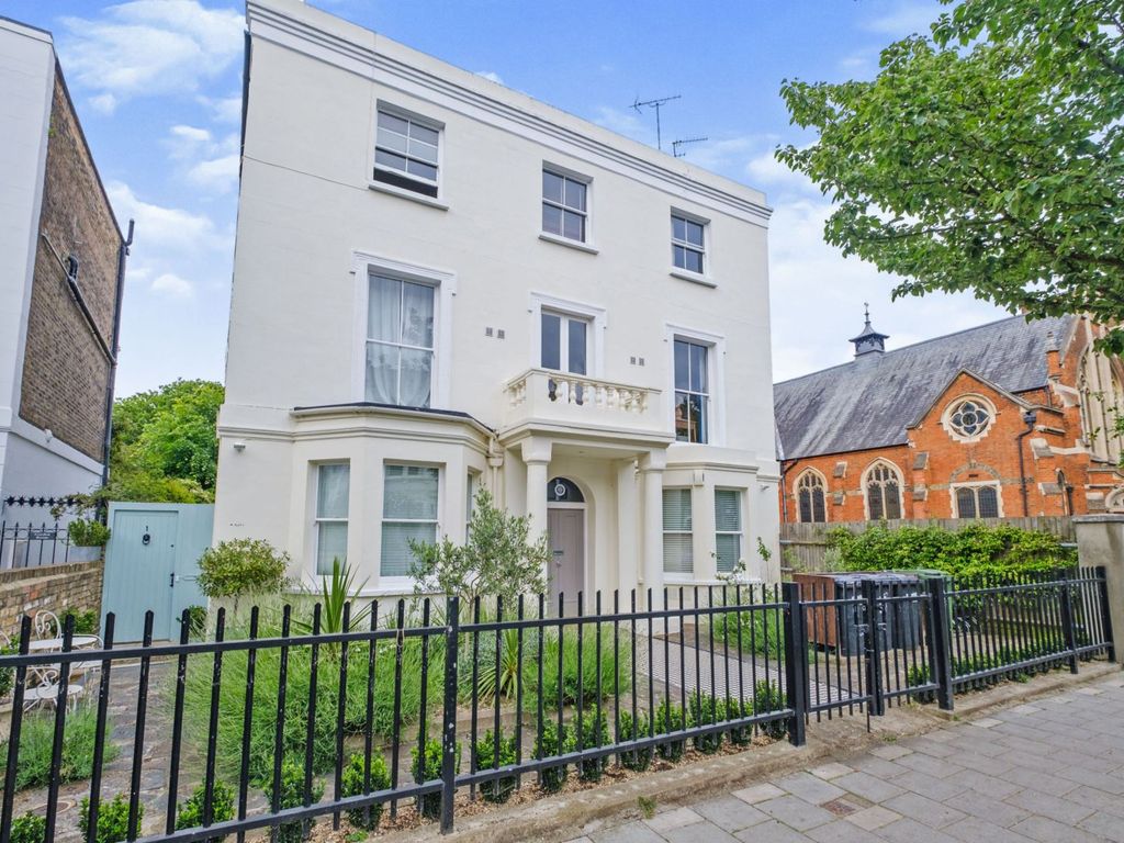 104 Fentiman Road, Oval Vauxhall SW8