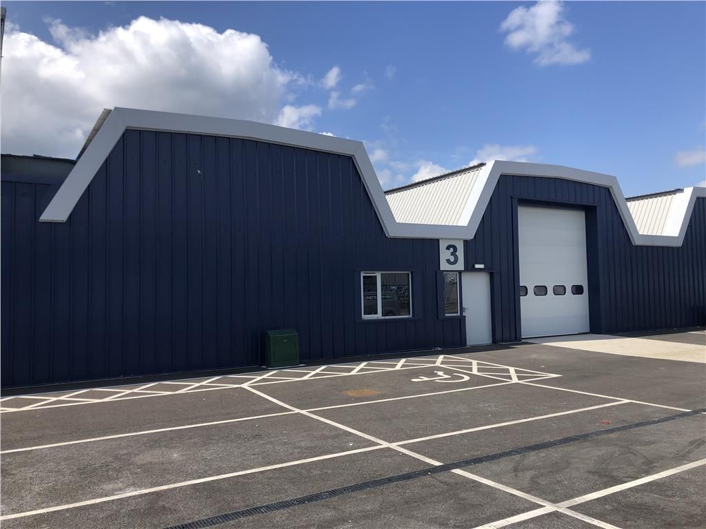 Warehouse to let in Leamington Central, Caswell Road, Leamington Spa