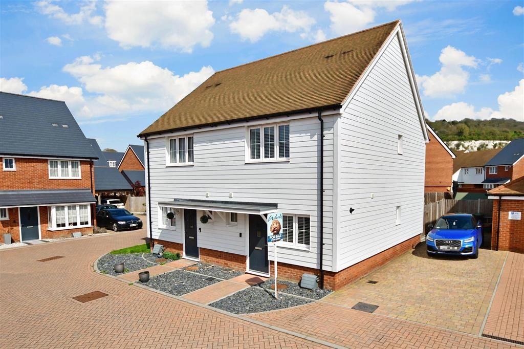 2 bed semidetached house for sale in Murdock Grove, Rochester, Kent ME1 Zoopla