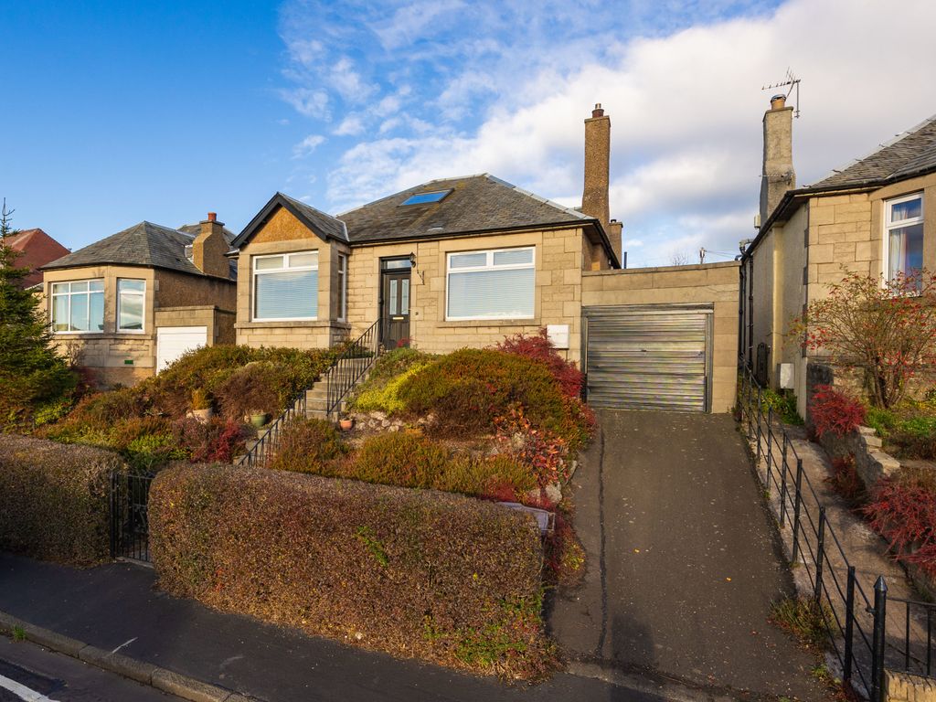 3 bed detached bungalow for sale in 30 Craigmount Park, Edinburgh EH12