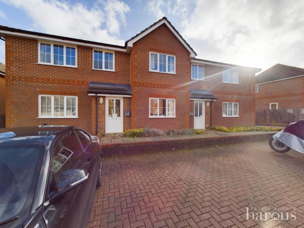 1 bed flat for sale in Dundee Gardens, Basingstoke RG22 Zoopla