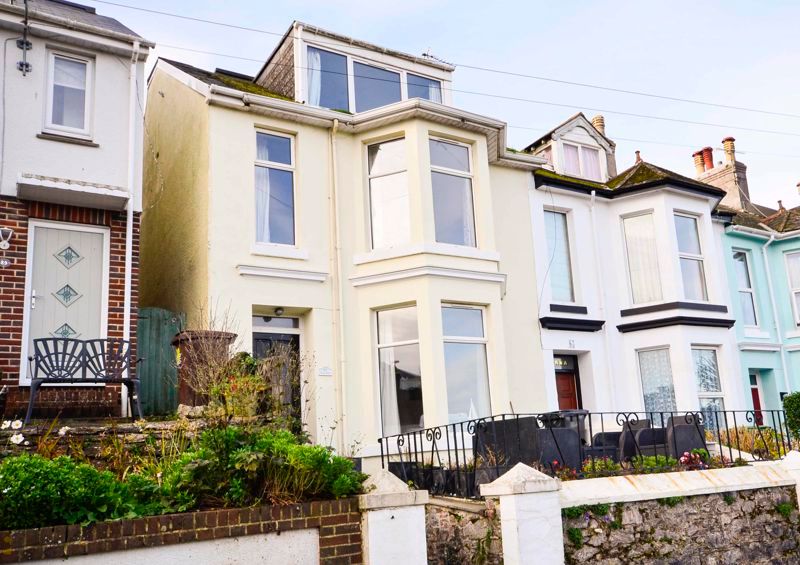 3 bed end terrace house for sale in Road, Brixham TQ5, £