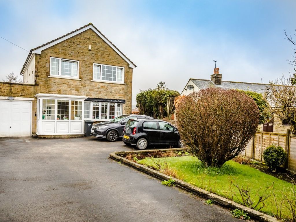3 bed linkdetached house for sale in Keighley Road, Halifax HX2 Zoopla