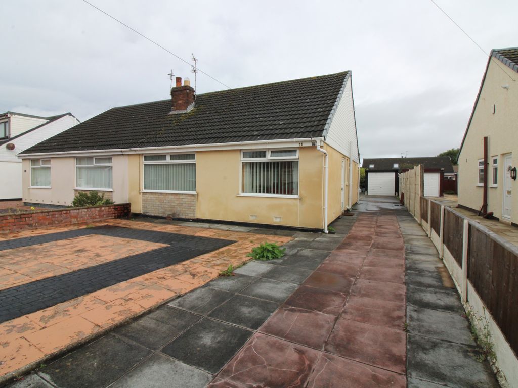 2 bed bungalow for sale in Berwick Avenue, Cleveleys FY5 Zoopla