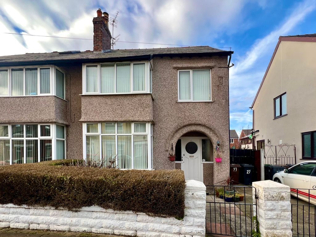 3 bed semidetached house for sale in Morningside, Crosby, Liverpool