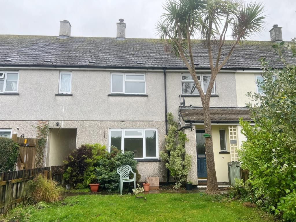 3 bed terraced house for sale in 17 Carvossa Estate, Crowlas, Penzance