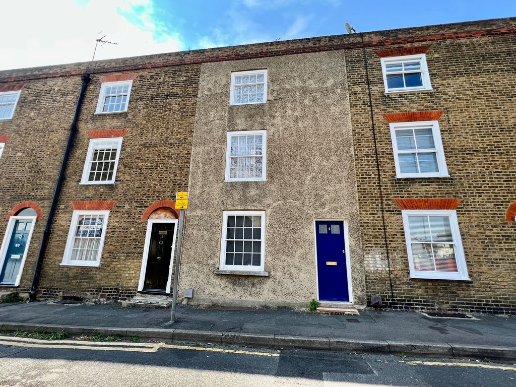 4 bed terraced house for sale in East Terrace, Gravesend DA12 Zoopla
