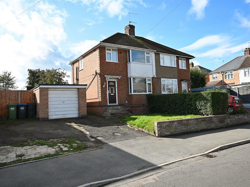 3 bed semidetached house for sale in Wheatfield Road, Bilton, Rugby