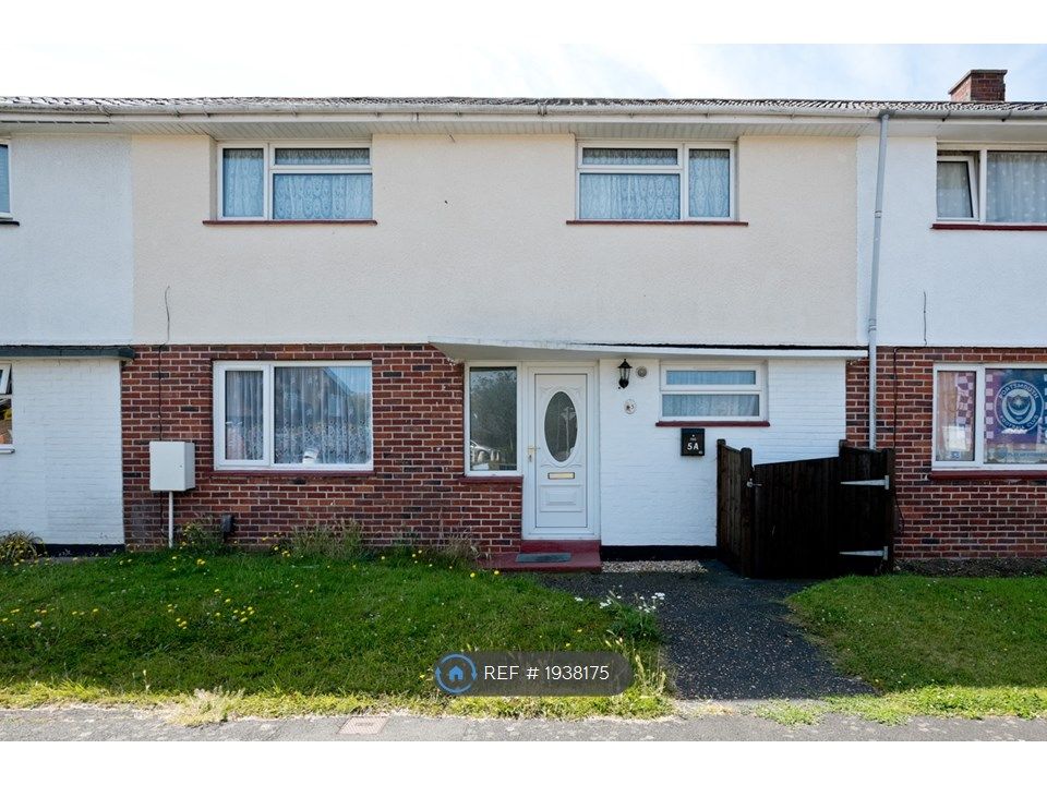 1 bed flat to rent in Brading Avenue, Gosport PO13, £850 pcm Zoopla