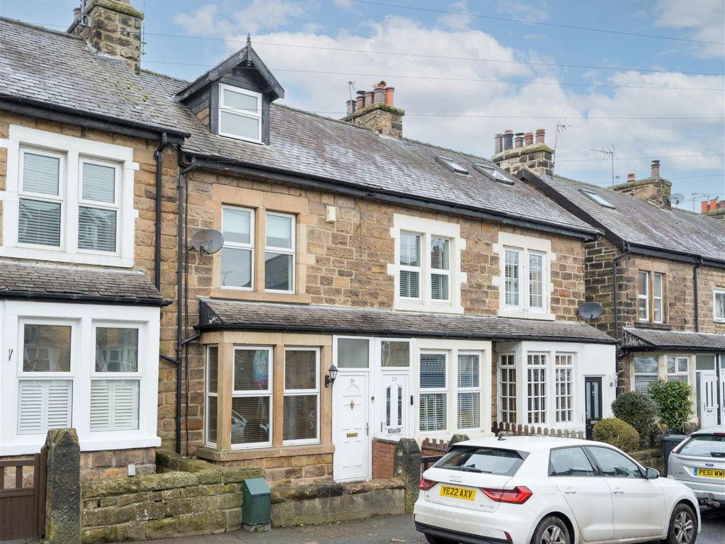 3 bed terraced house for sale in North Lodge Avenue, Harrogate HG1 Zoopla