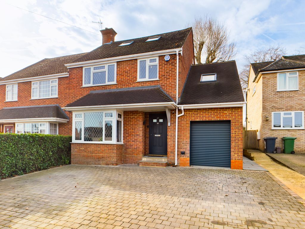 4 bed semidetached house for sale in Roberts Ride, Hazlemere, High