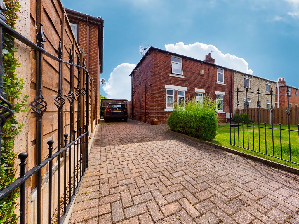 3 bed semidetached house for sale in St. Margarets Avenue, Methley