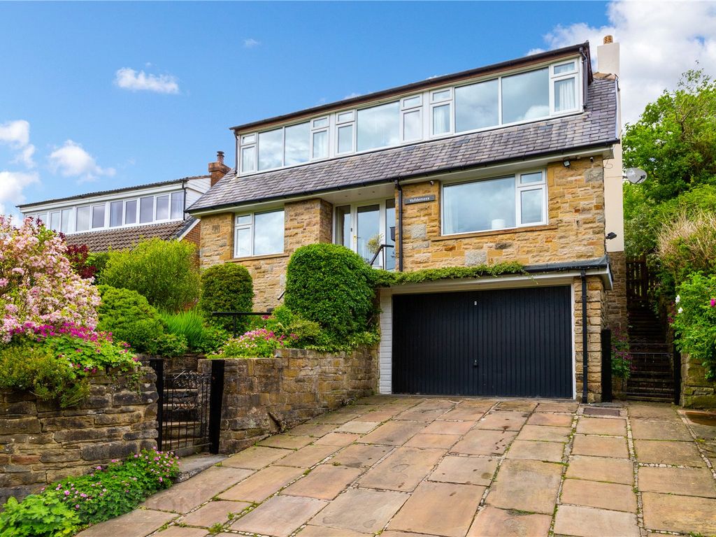 4 bed detached house for sale in Waters Road, Marsden, Huddersfield, West Yorkshire HD7, £