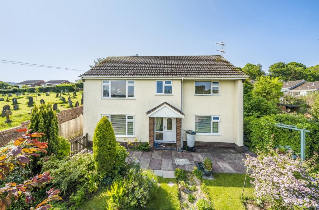 2 bed flat for sale in Vale View, High Street, Newton Poppleford