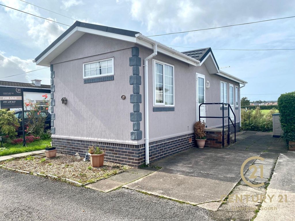 2 bed mobile/park home for sale in Halewood Park, Lower Road L26, £