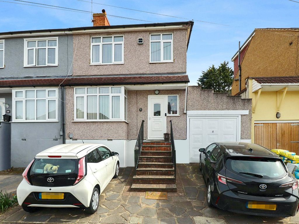 3 bed semidetached house for sale in Iris Crescent, Bexleyheath DA7