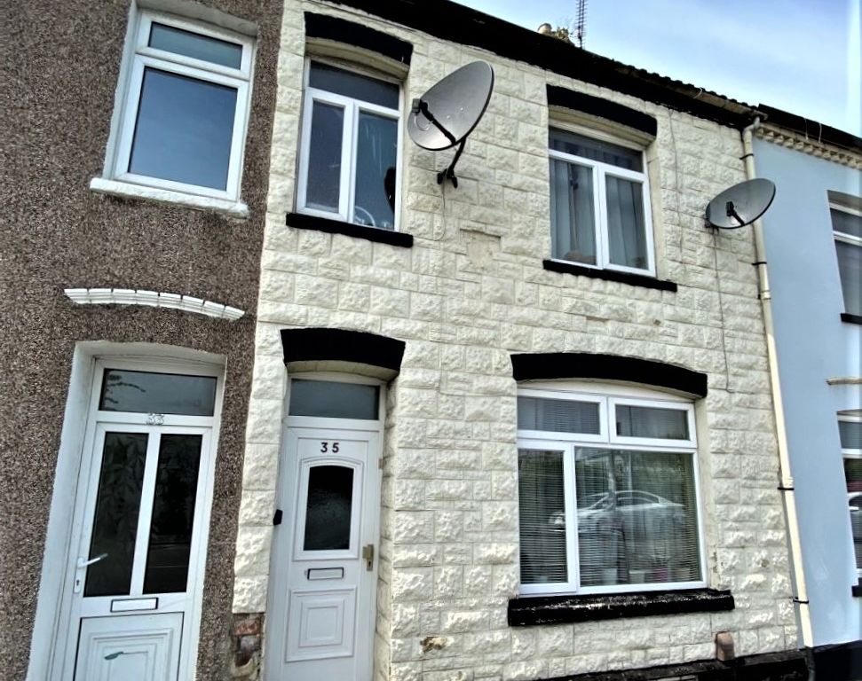 2 bed terraced house for sale in North Clive Street, Cardiff CF11 Zoopla