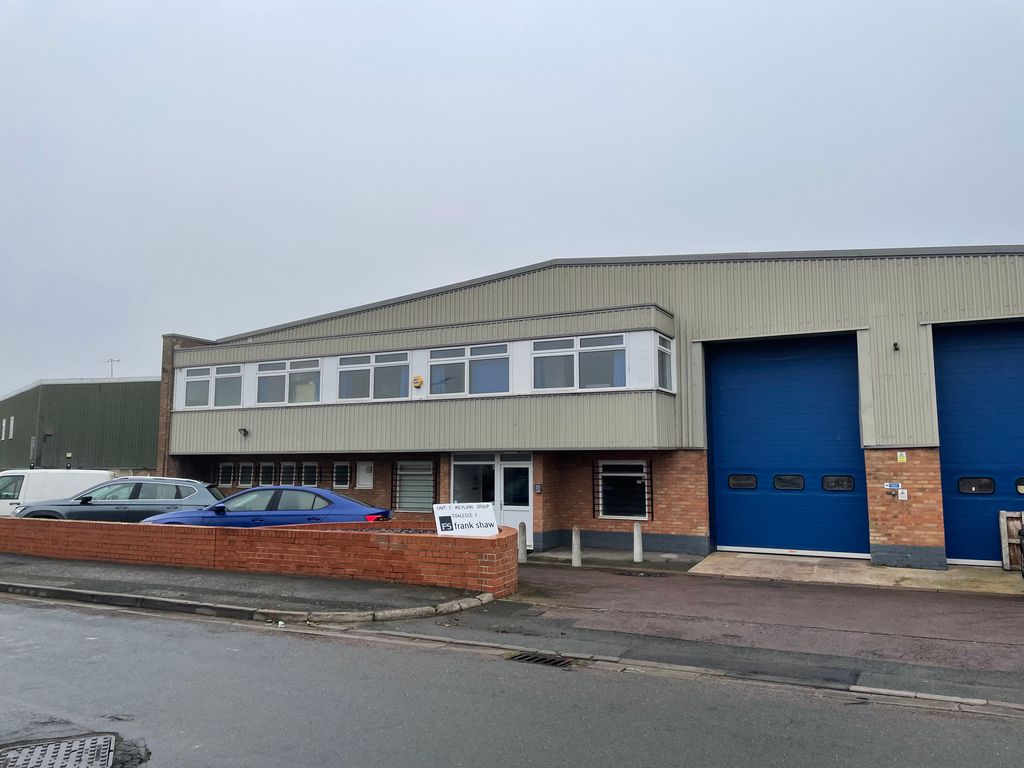 Industrial to let in Unit C, Chancel Close Industrial Estate, Eastern