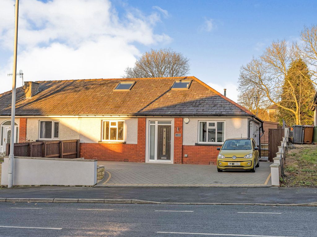 2 bed bungalow for sale in Barkerhouse Road, Nelson BB9 Zoopla