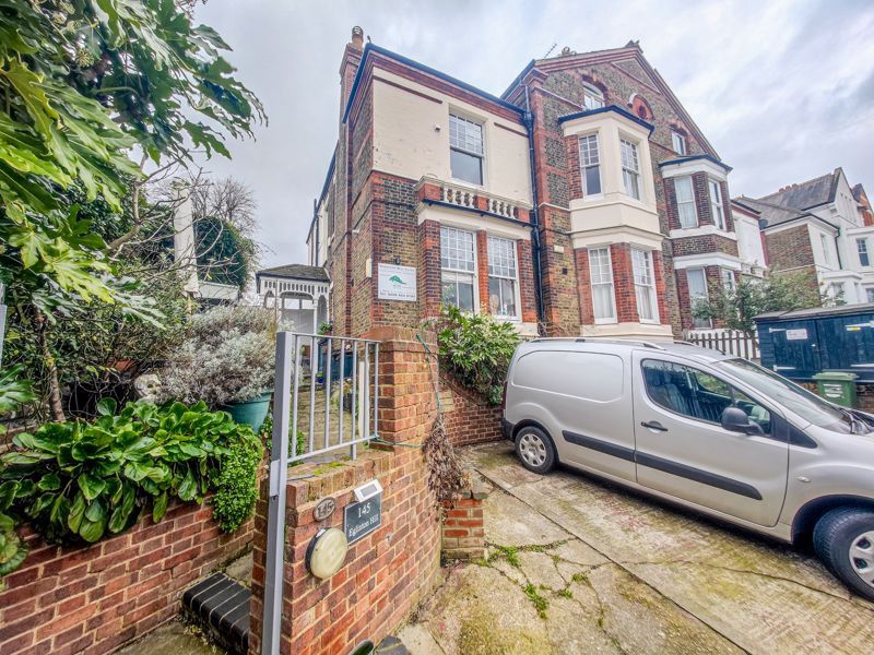 1 bed flat for sale in Eglinton Hill, London SE18, £280,000 Zoopla
