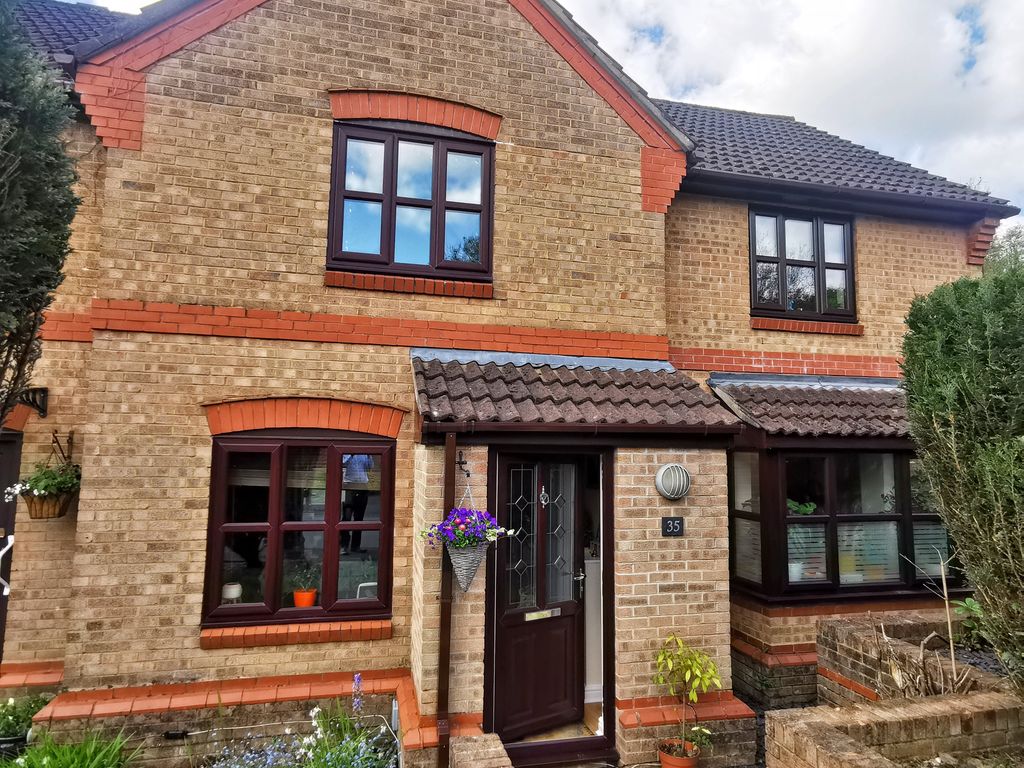 5 bed end terrace house for sale in HeolYCadno, Thornhill, Cardiff