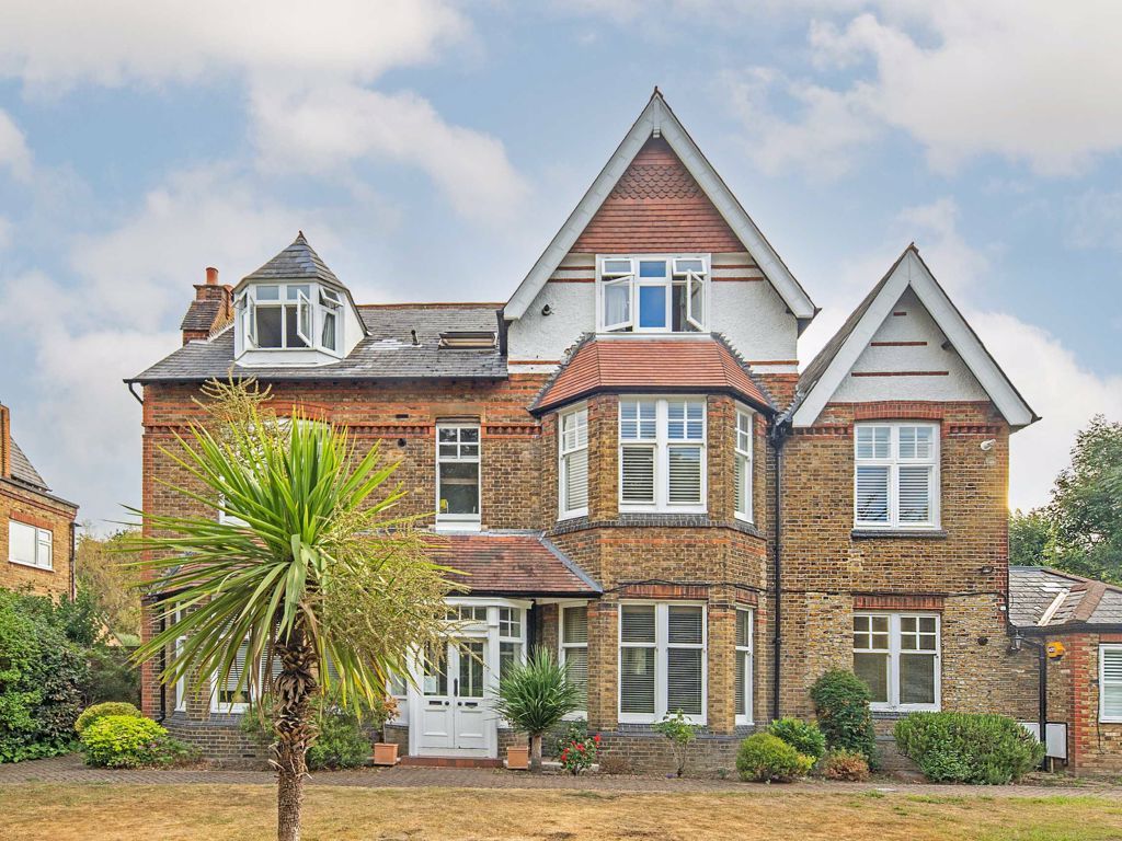 2 bed flat for sale in St. Marys Road, Long Ditton, Surbiton KT6 Zoopla