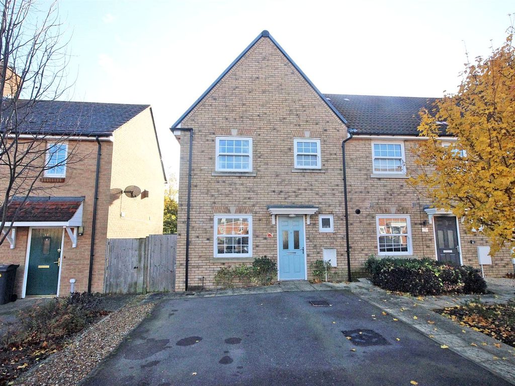 3 bed end terrace house for sale in Ladybird Way, Wixams, Bedford