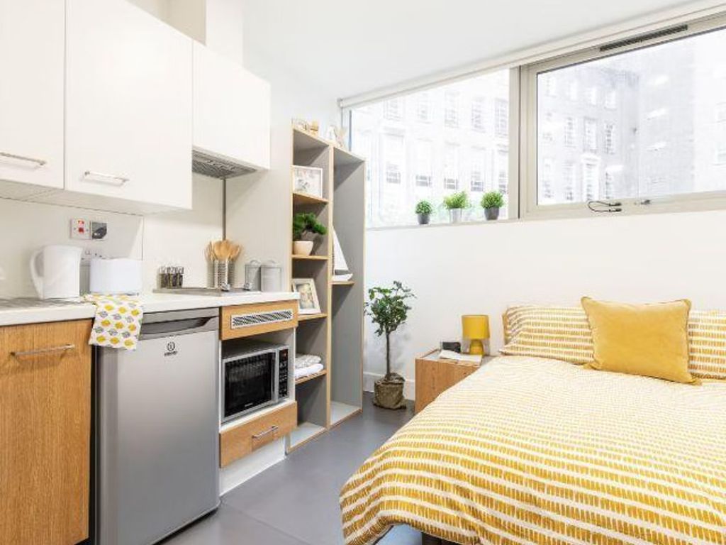 Studio to rent in Aston Street, Birmingham B4, £884 pcm Zoopla