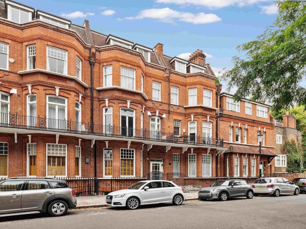 3 bed flat for sale in Elm Park Road, London SW3, £2,850,000 Zoopla