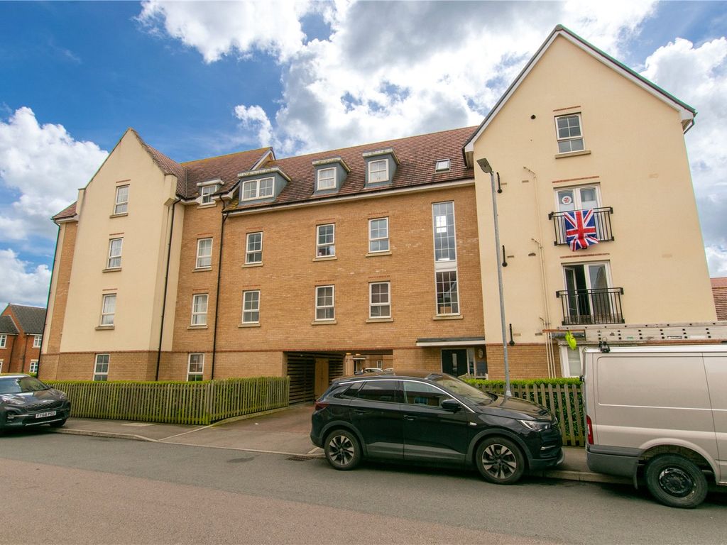 2 bed flat for sale in Design Drive, Dunstable, Beds LU6 Zoopla