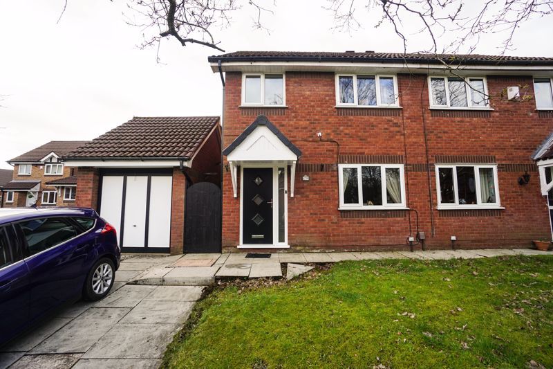 3 bed semidetached house for sale in Radstock Close, Bolton BL1 Zoopla