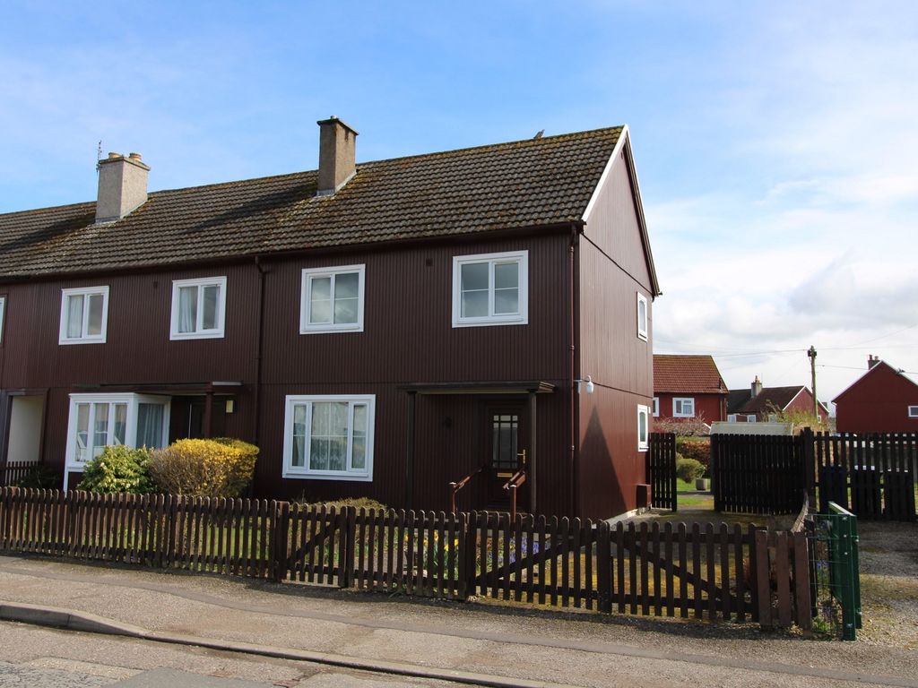 3 bed end terrace house for sale in 15 St Valery Avenue, Dalneigh