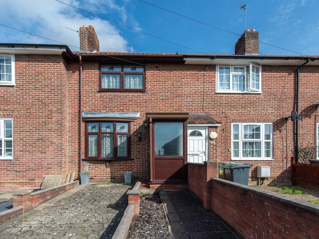 2 bed terraced house for sale in Goudhurst Road, Downham, Bromley BR1