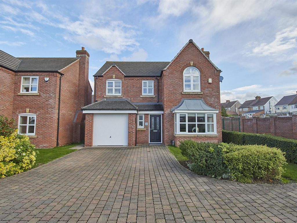 4 bed detached house for sale in Towers Drive, Hinckley LE10 Zoopla