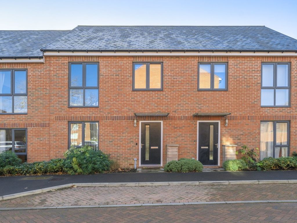 3 bed terraced house for sale in Pinewood Way, Chichester PO19, £91,250