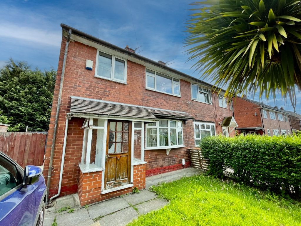 3 bed semidetached house for sale in Worsley Avenue, Worsley