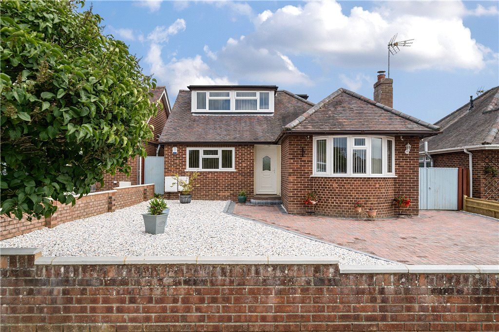 4 bed detached bungalow for sale in Broadmead Road, Nursling, Southampton, Hampshire SO16, £