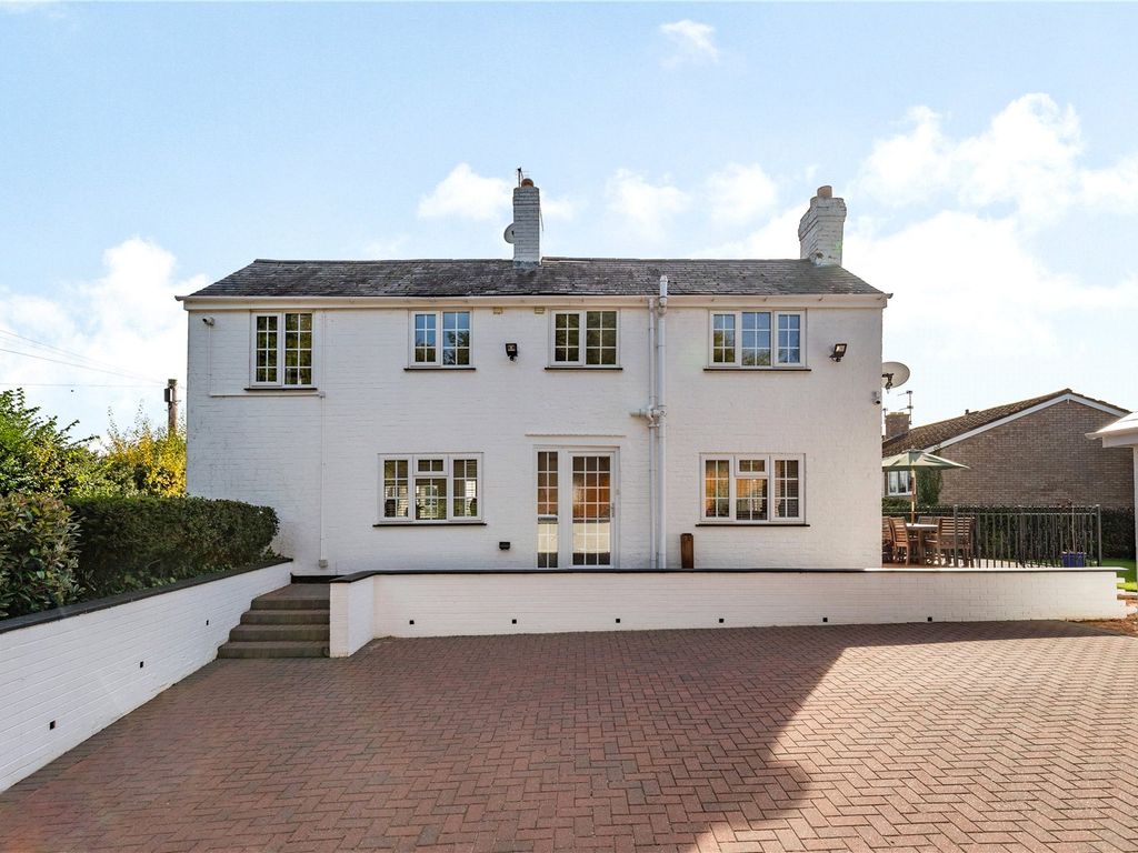 3 bed detached house for sale in Sandy Lane, Codsall, Wolverhampton WV8