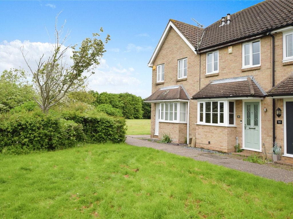 2 bed terraced house for sale in Bree Hill, South Woodham Ferrers
