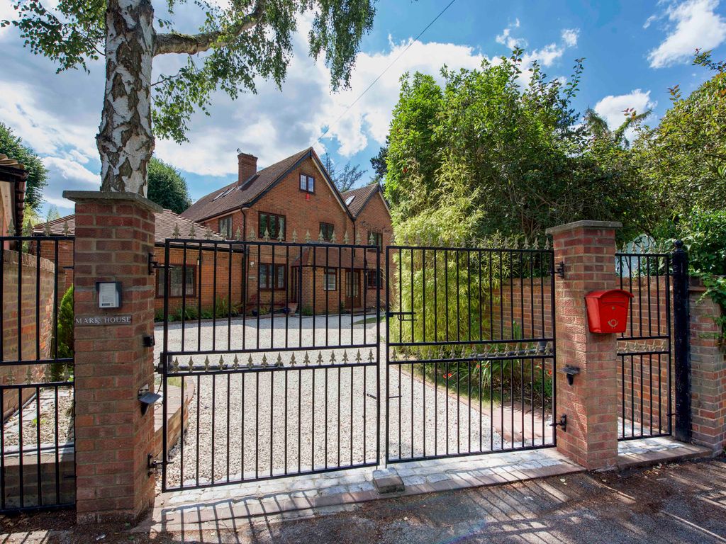 6 bed detached house for sale in Ashmead Drive, Denham Village