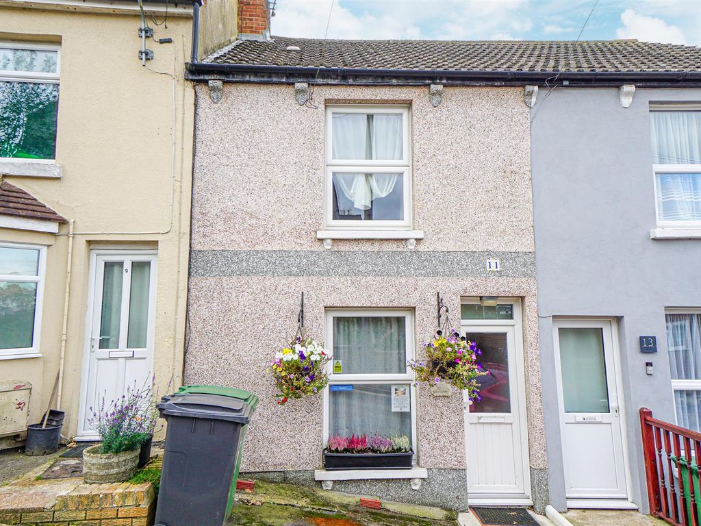 2 bed terraced house for sale in School Road, Hastings TN35, £260,000