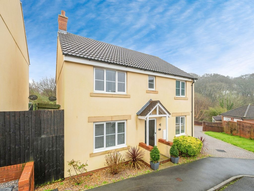 4 bed detached house for sale in White Lady Road, Plymstock, Plymouth